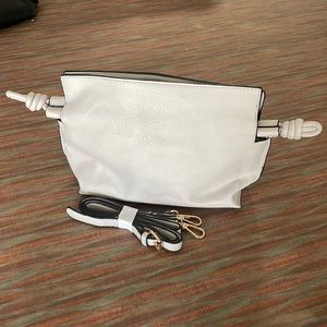 Brand new bag, never used.